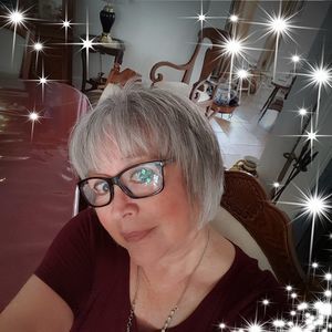 Meet your Posher, Diana